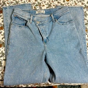 Abercrombie & Fitch 90s straight ultra high rise